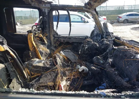 2020 Jeep Wrangler Unlimited Sport S 4X4 from USA, damaged, VIN 1C4HJXDN4LW152654